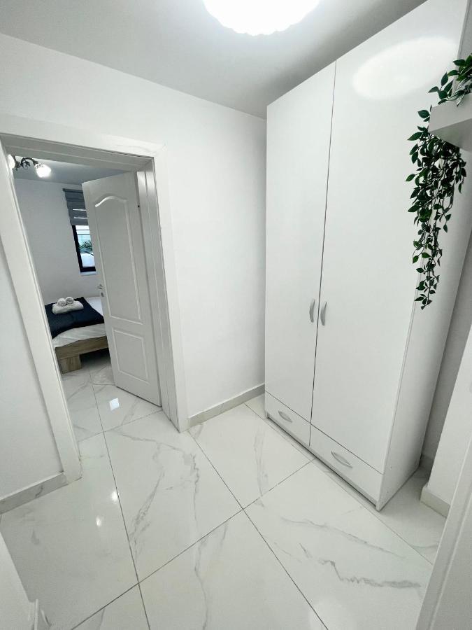Apollo 1 Apartment Бухарест Екстер'єр фото